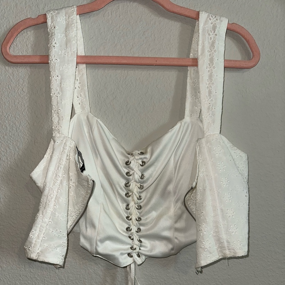 WHITE SCRUNCHED TOP - Picture 2 of 6